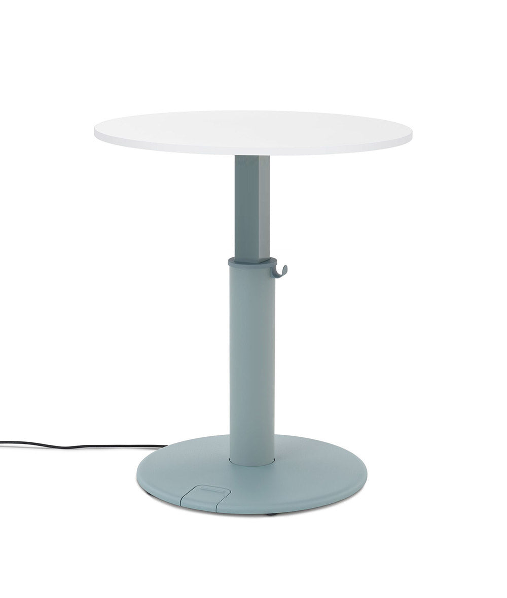 OE1 Round Standing Desk Natural Walnoot