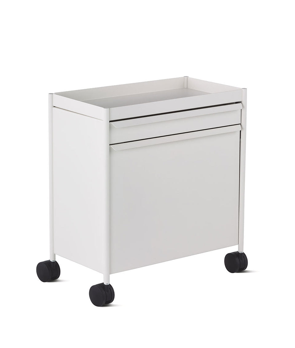 OE1-trolley, bovenste lade & archiefbak