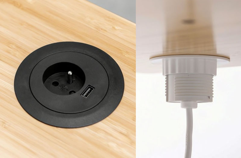 Boven- en onderaanzicht van een doorvoertule in een bamboe bureau met een enkel stopcontact en USB-aansluiting.